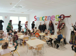 Tłusty Czwartek i wizyta wspaniałych gości w naszym przedszkolu